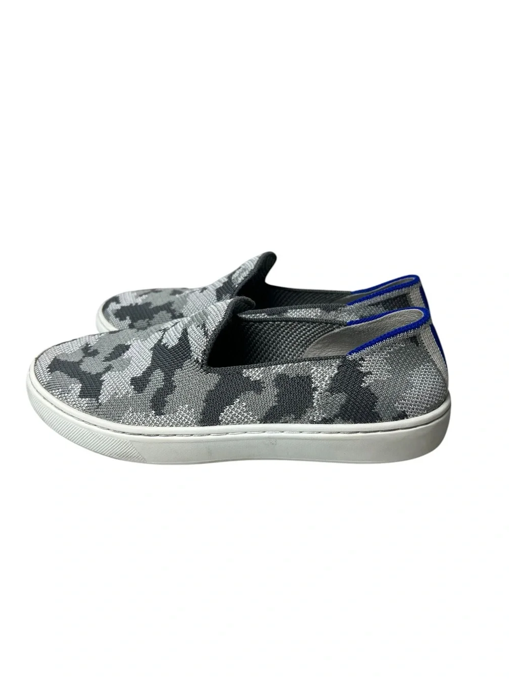 Rothy’s Kids Size 3 Gray Camo Knit Round Toe Slip On Knit Sneaker